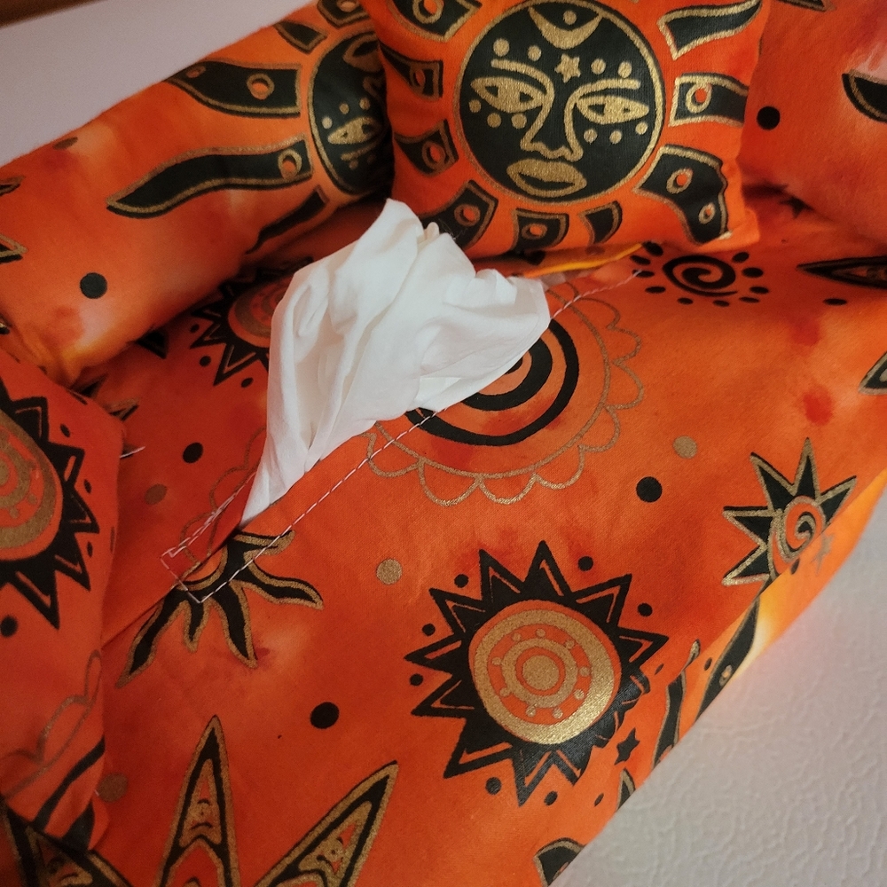 Handmade tissue box cover - Picture 3 of 5